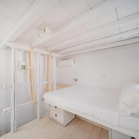 Anasa Private Pool & Jacuzzi 8pax At Panormos *